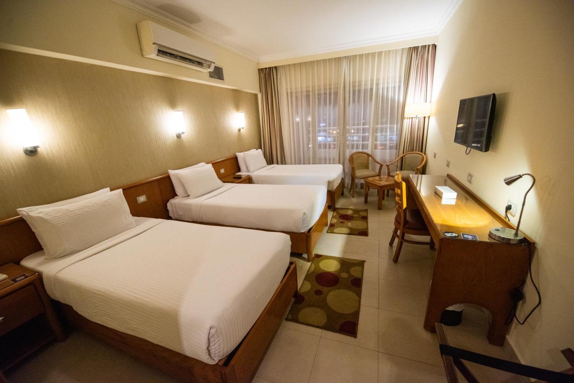 The Grand Plaza Hotel Smouha Александрия Экстерьер фото